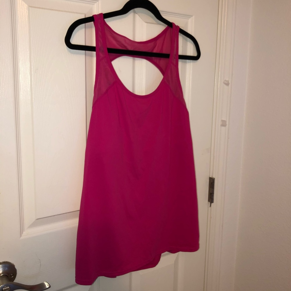 pink tank